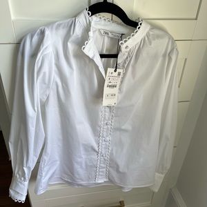 Zara NWT white button up, puff sleeves, scalloped embroidered detail